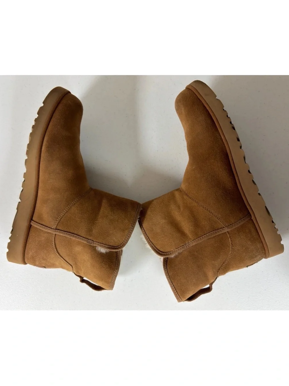 UGG Women’s Cory Il Genuine Shearling Lined Boots Chestnut Brown Size 10